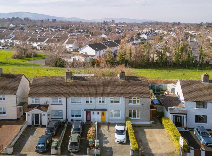 98 Loreto Avenue, Rathfarnham, Dublin 14, D14K8N9