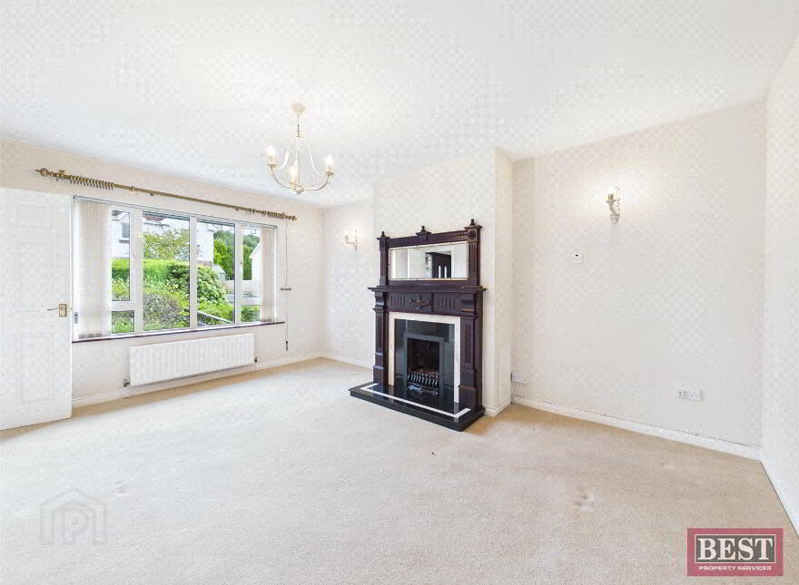 61 Carrickree, Warrenpoint, Newry, BT34 3FA