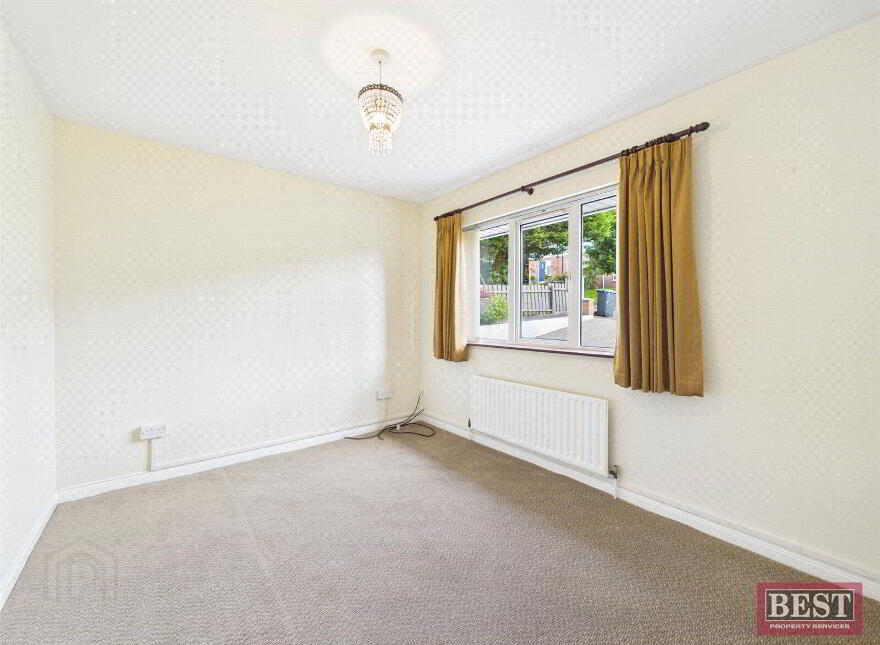 61 Carrickree, Warrenpoint, Newry, BT34 3FA