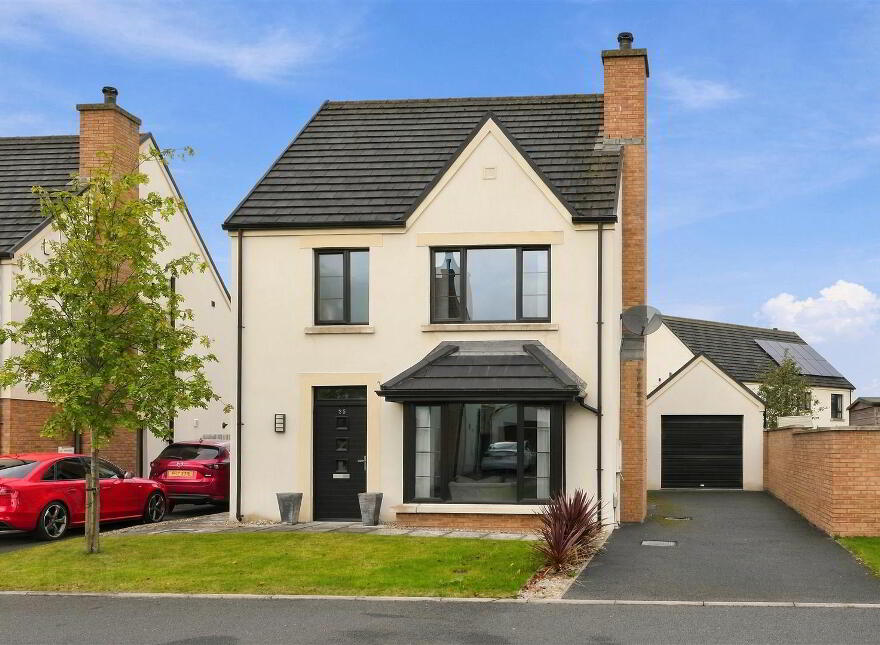 35 Ferrard Meadow, Antrim, BT41 4RU