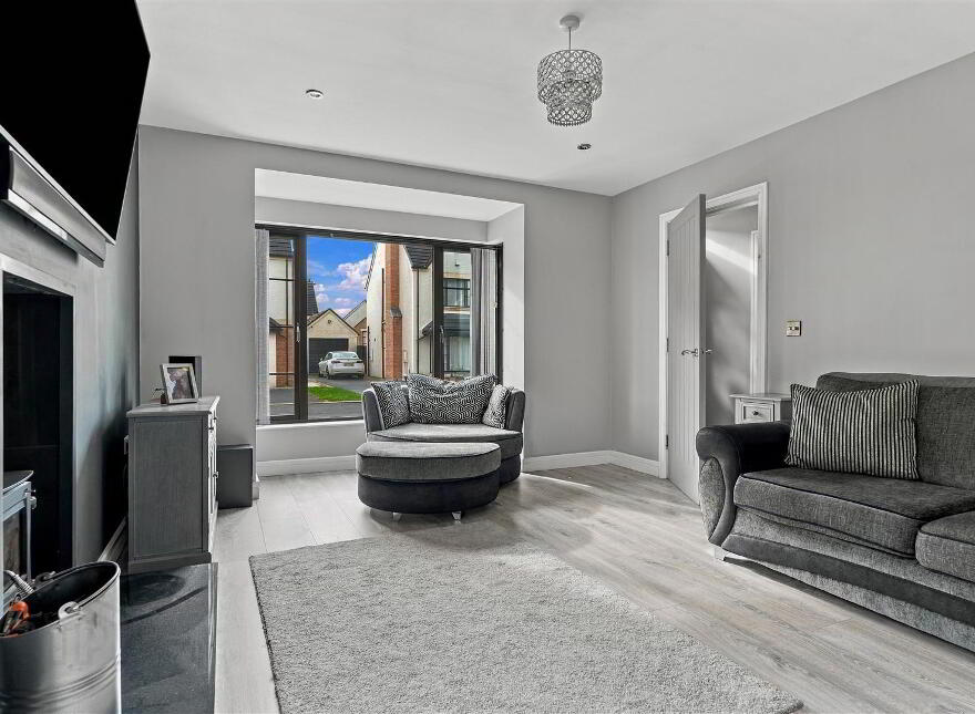 35 Ferrard Meadow, Antrim, BT41 4RU