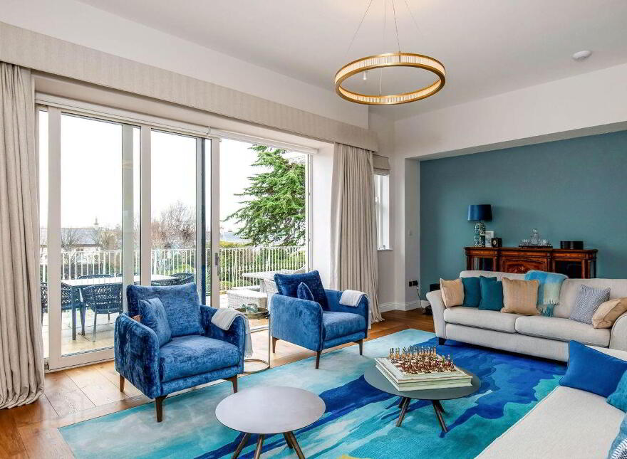 Saint Kilda, Sandycove Avenue East, Sandycove, A96D720