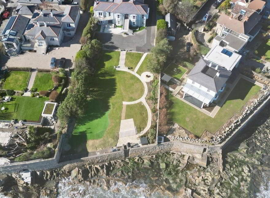 Saint Kilda, Sandycove Avenue East, Sandycove, A96D720