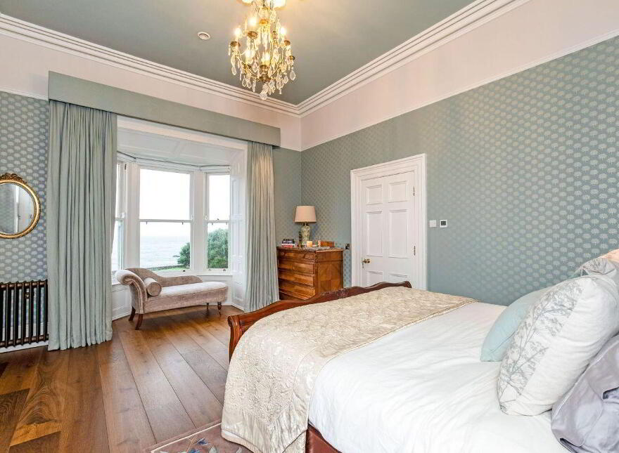 Saint Kilda, Sandycove Avenue East, Sandycove, A96D720