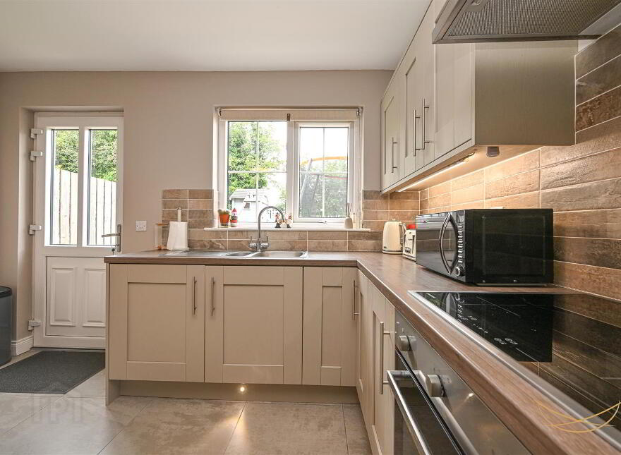 83 Fairview Farm Road, Ballyclare, BT39 9LB