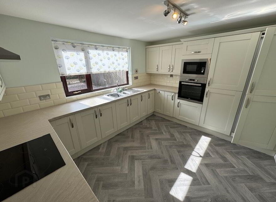 9 Windsor Park, Whitehead, BT38 9SQ