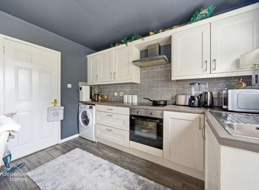 15 Walnut Road, Larne, BT40 2WE