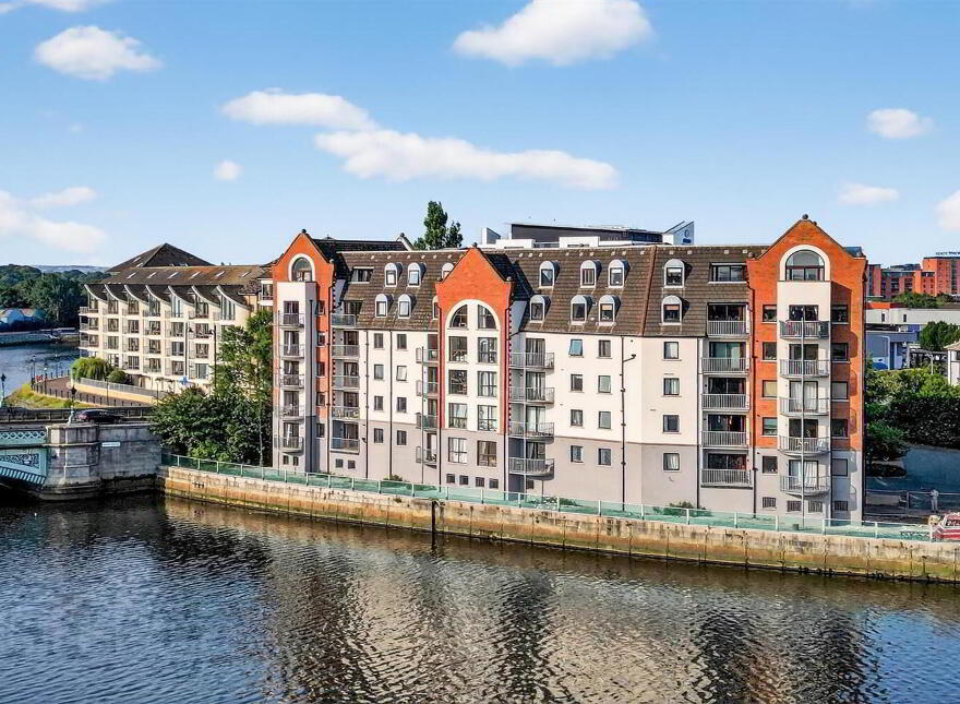 Apartment 29 St. Johns Wharf 1-3 Laganbank Road, Belfast, BT1 3LT
