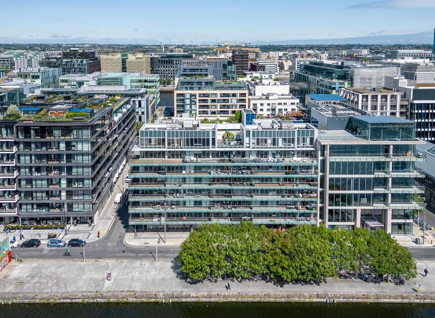 53 The Waterfront, Hanover Quay, Hanover Quay, D02F785
