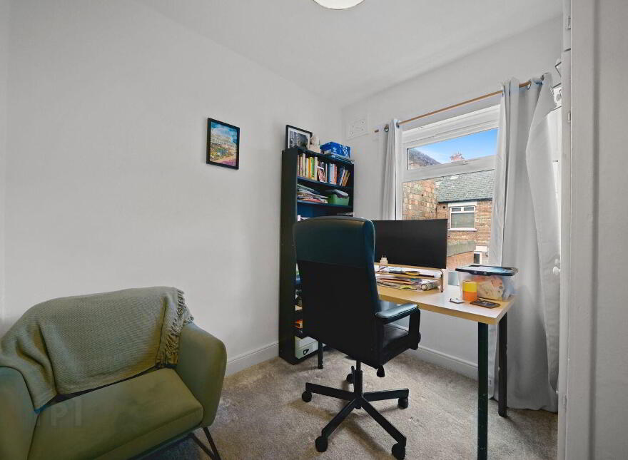 142 Greenville Road, Belfast, BT5 5JY