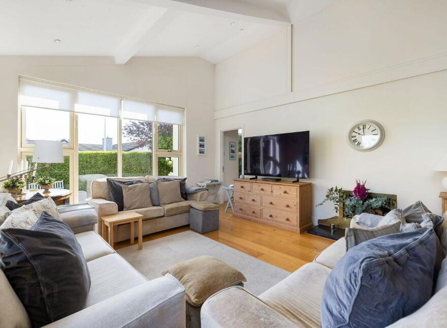 5 The Thicket, Hainault Road, Foxrock, Foxrock, D18V9R0