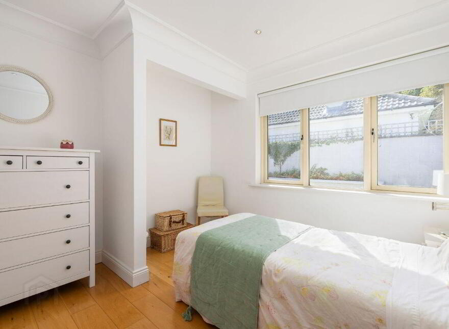 5 The Thicket, Hainault Road, Foxrock, Foxrock, D18V9R0