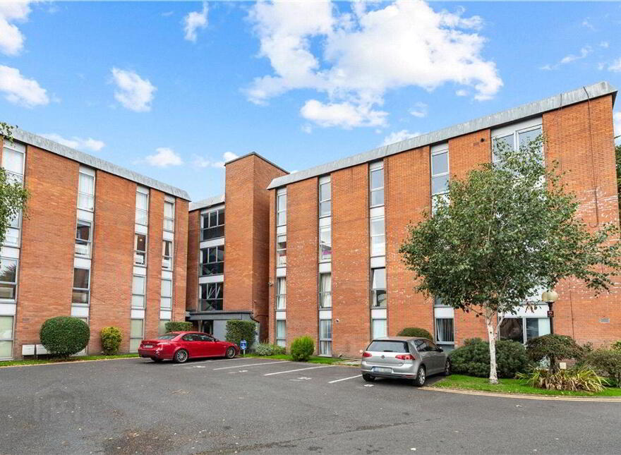 15 Merrion Court, Ailesbury Road, Ballsbridge, Ballsbridge, D04P9W8