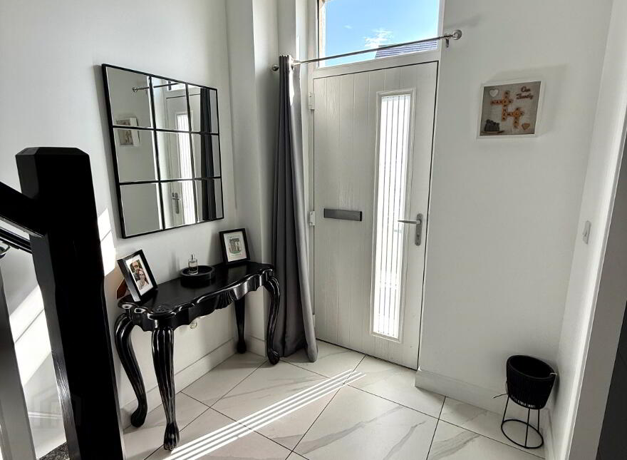 3 Stoney Manor, Waterside, L'Derry, BT47 2UF