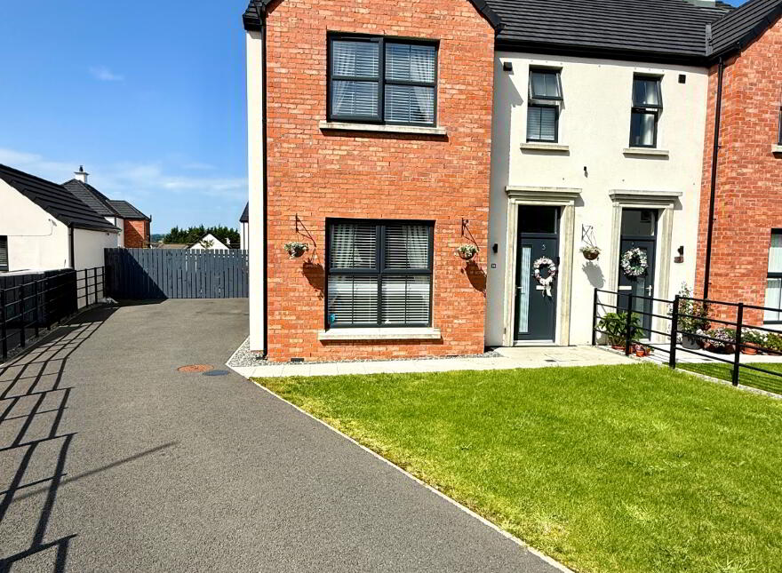 3 Stoney Manor, Waterside, L'Derry, BT47 2UF