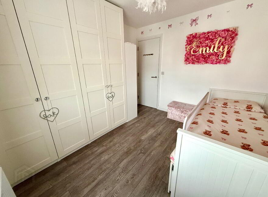 3 Stoney Manor, Waterside, L'Derry, BT47 2UF