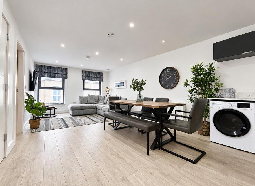 Apartment 6 Coast Links 35 Main Street, Portrush, BT56 8FU