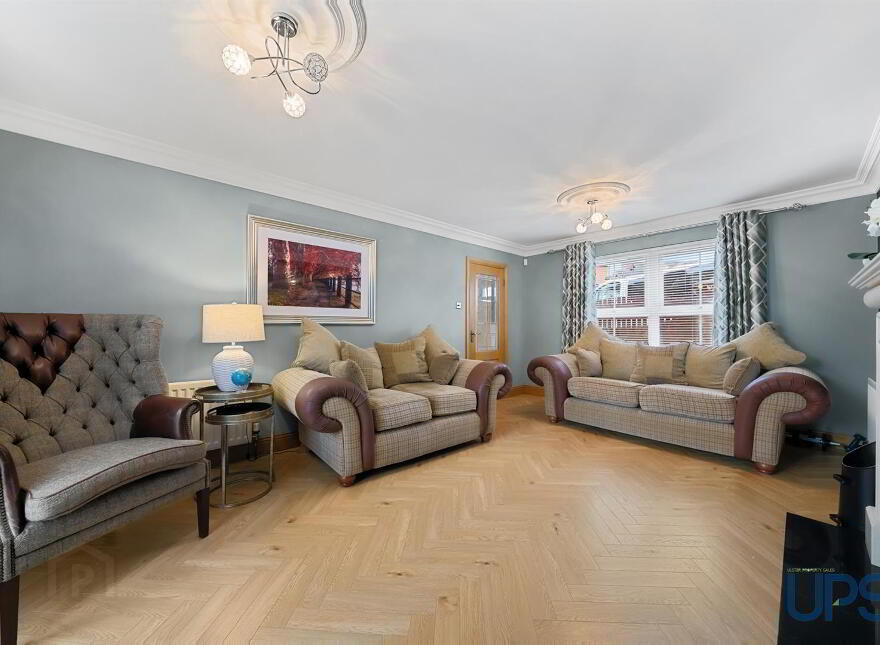 85 Lagmore Glen, Stewartstown Road, Dunmurry, Belfast, BT17 0WJ