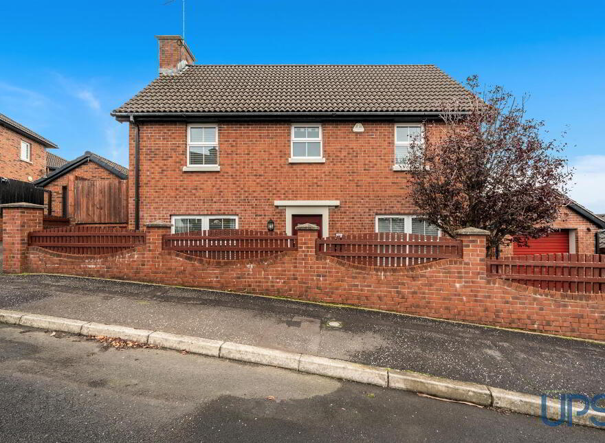 85 Lagmore Glen, Stewartstown Road, Dunmurry, Belfast, BT17 0WJ