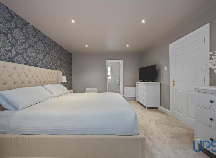 85 Lagmore Glen, Stewartstown Road, Dunmurry, Belfast, BT17 0WJ