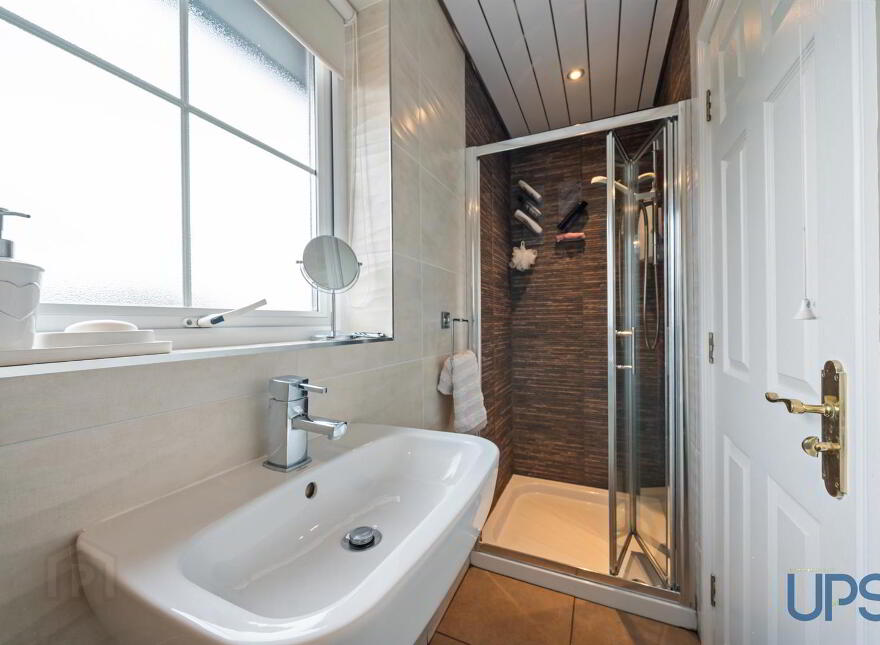 85 Lagmore Glen, Stewartstown Road, Dunmurry, Belfast, BT17 0WJ