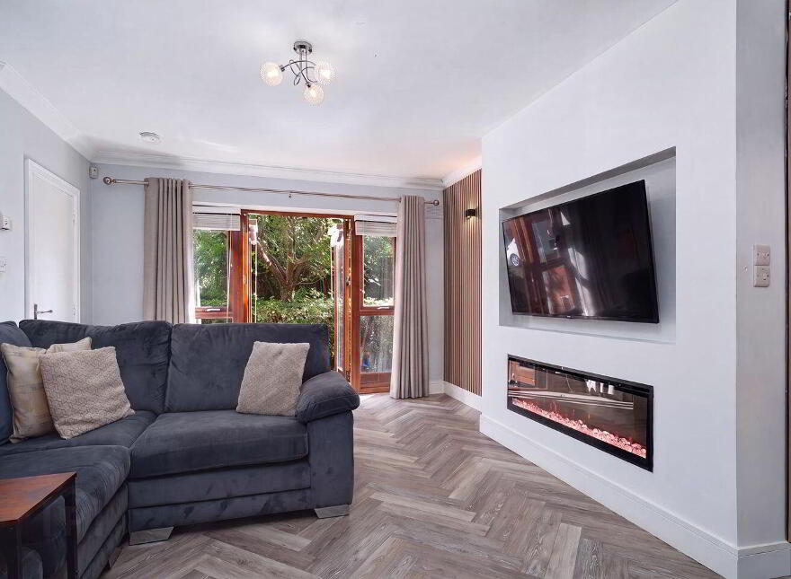 1 Knockmaree, Chapelizod, Chapelizod, D20