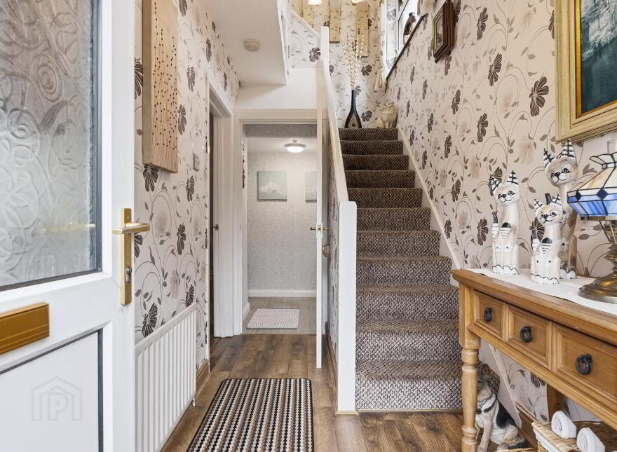 33 Stanfield Drive, Newtownards, BT23 8NG