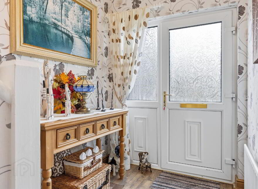 33 Stanfield Drive, Newtownards, BT23 8NG