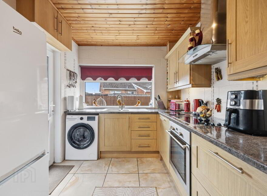 33 Stanfield Drive, Newtownards, BT23 8NG