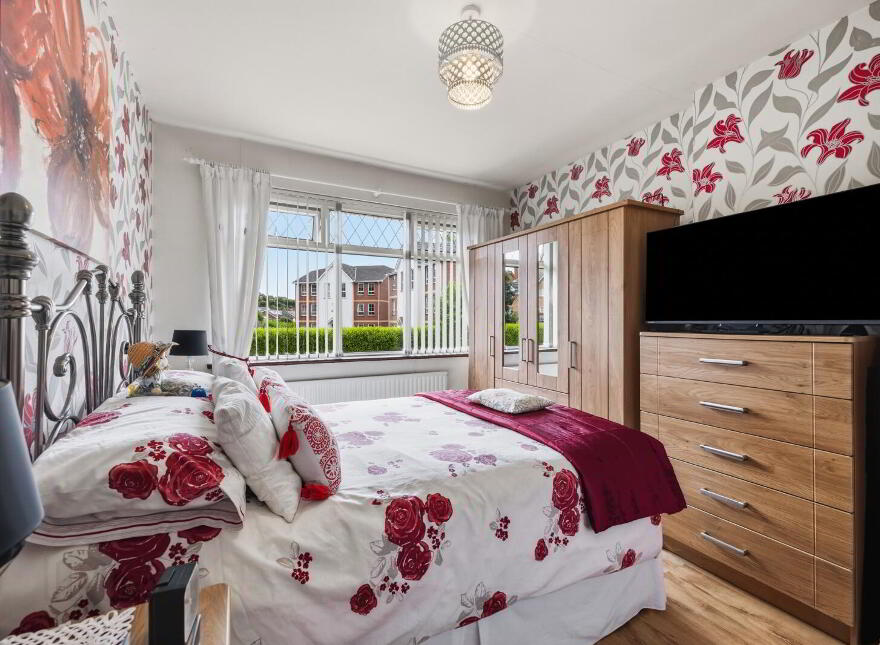 33 Stanfield Drive, Newtownards, BT23 8NG