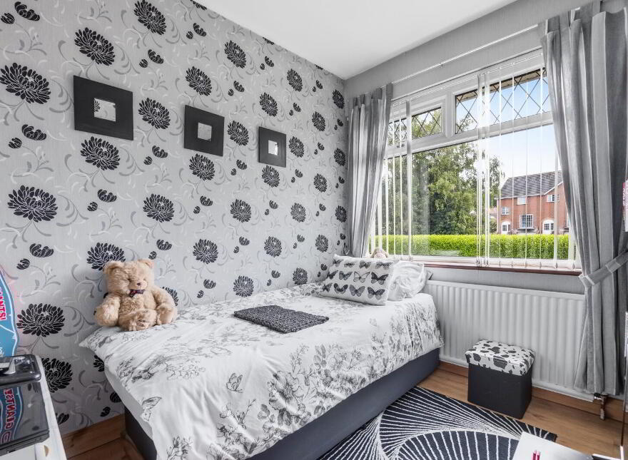 33 Stanfield Drive, Newtownards, BT23 8NG