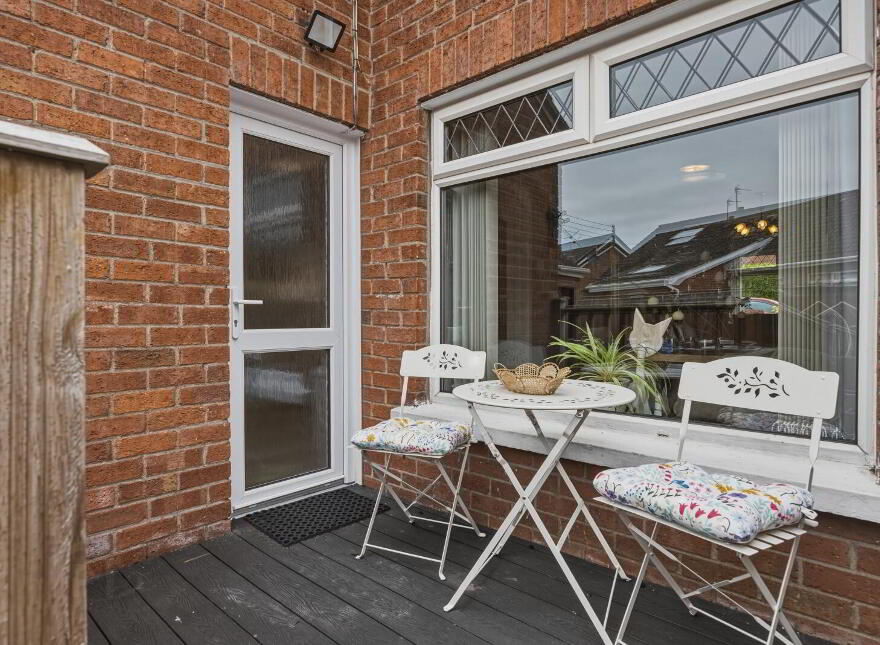 33 Stanfield Drive, Newtownards, BT23 8NG