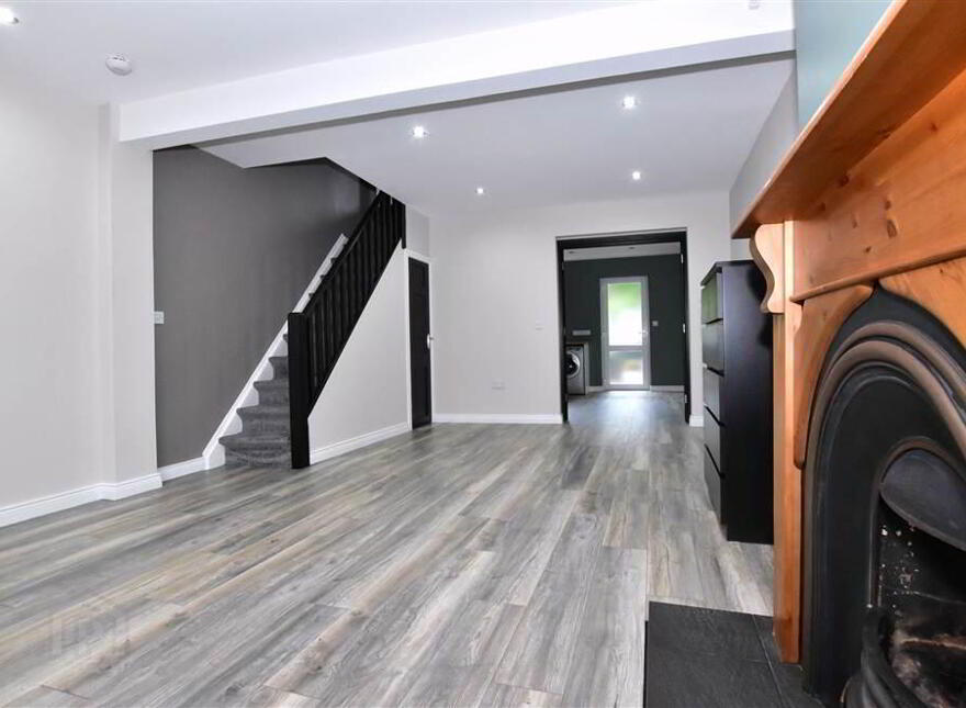 7 Corry Street, Newtownards, BT23 4AF
