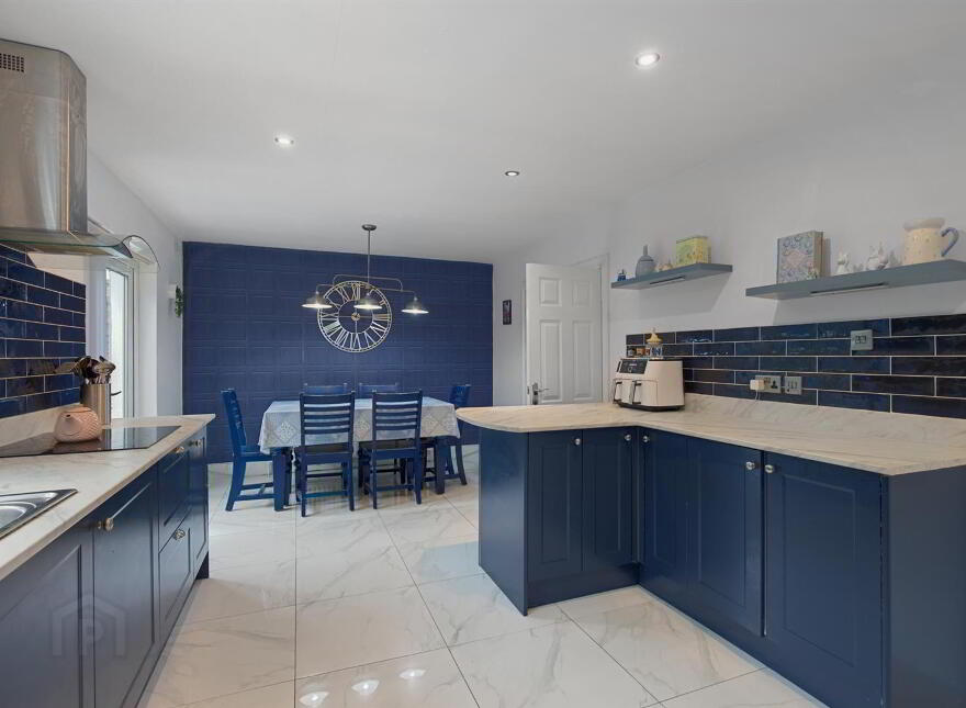 2 Croob Close, Downpatrick, BT30 6BQ