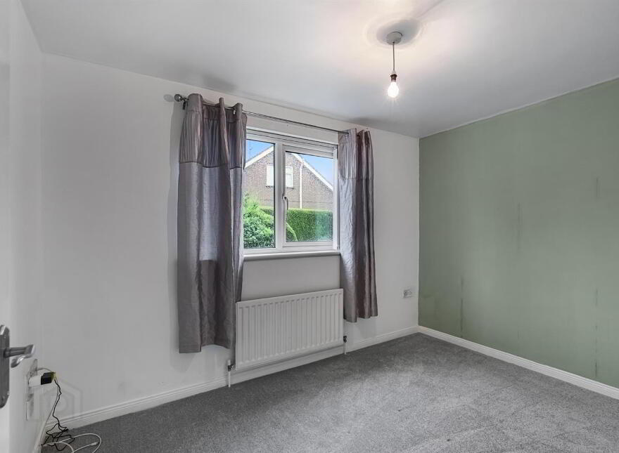 2 Croob Close, Downpatrick, BT30 6BQ