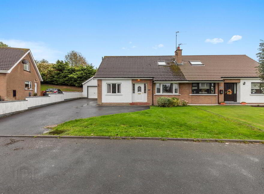 2 Croob Close, Downpatrick, BT30 6BQ