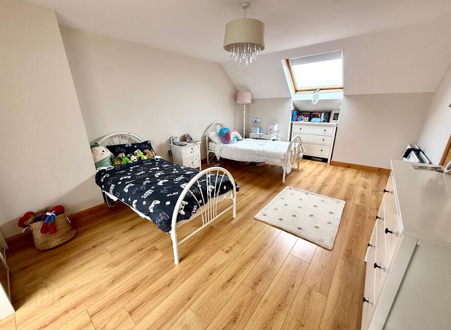 21 Sevenoaks Crescent, Waterside, Derry, BT47 6FJ