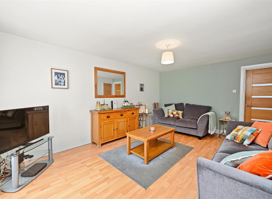 26 Langtry Court, Belfast, BT5 4DN