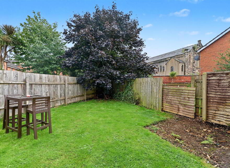 26 Langtry Court, Belfast, BT5 4DN