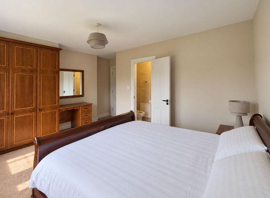 Sandyhill, Westport, F28AY83