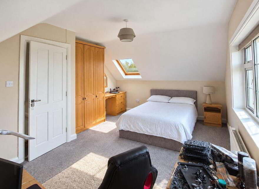 Sandyhill, Westport, F28AY83
