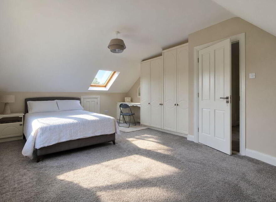 Sandyhill, Westport, F28AY83