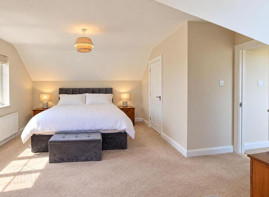 Sandyhill, Westport, F28AY83