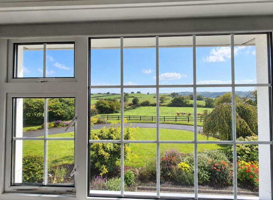 Sandyhill, Westport, F28AY83