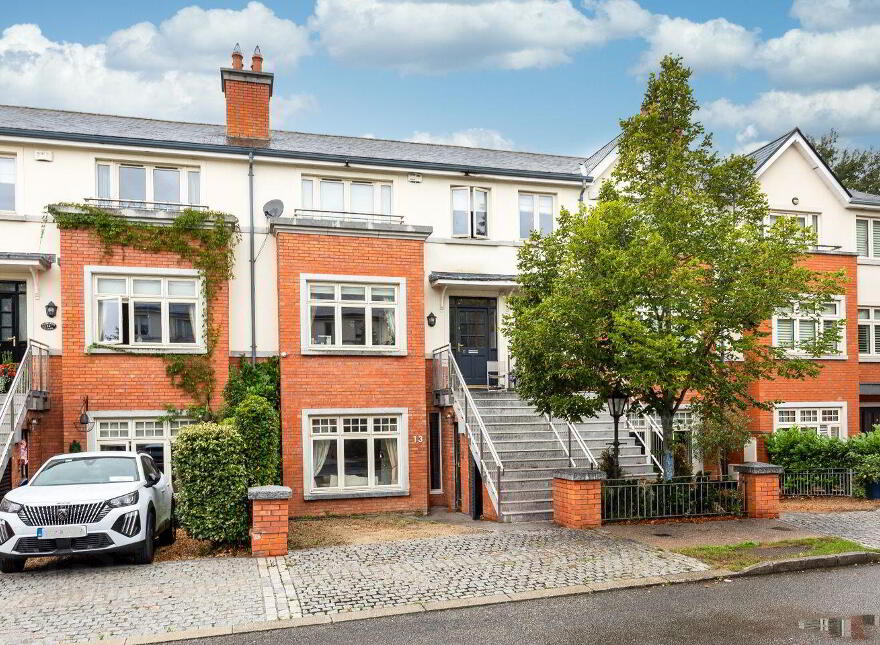 13 Farmleigh Close, Farmleigh Woods, Strawberry Beds, Strawberry Beds, D15H9P6