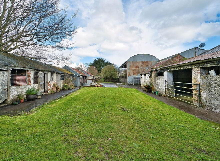 Residence On Approx. 39.5 Acres, Boyne Road, Navan, C15E0E0