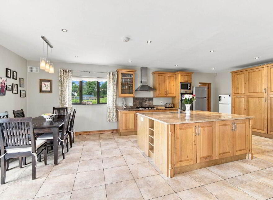 Residence On 11.85 Acres Blackhill, Kill, W91R8PP