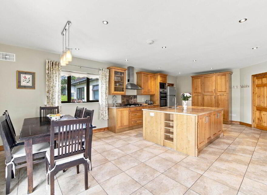 Residence On 11.85 Acres Blackhill, Kill, W91R8PP