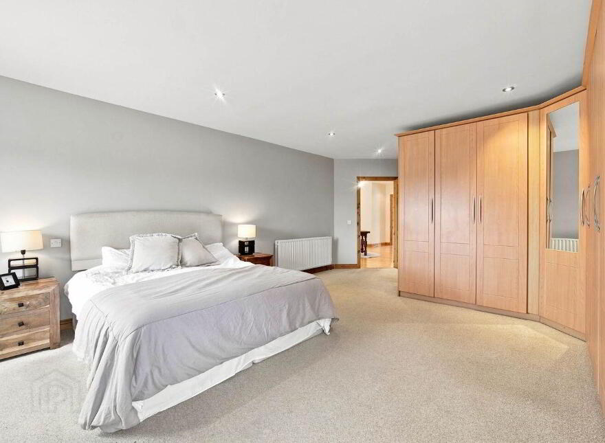 Residence On 11.85 Acres Blackhill, Kill, W91R8PP