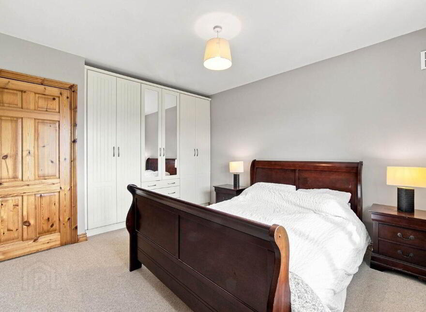 Residence On 11.85 Acres Blackhill, Kill, W91R8PP